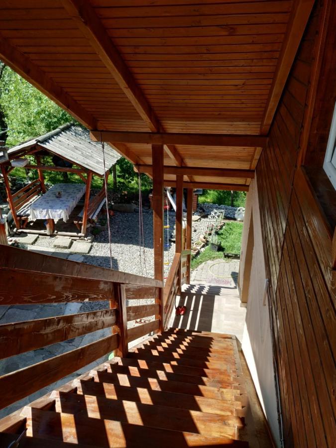 Hotel Kalmi Vendeghaz Corund  Exterior foto